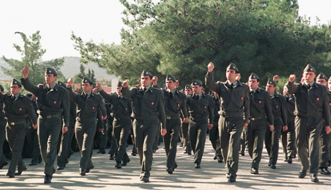 1.580 προσλήψεις για οπλίτες και σωφρονιστικούς