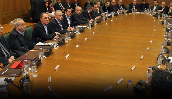 Το χρηματοδοτικό κενό τρομάζει την κυβέρνηση