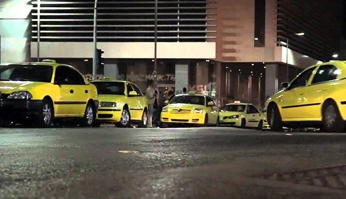 «Φρένο» από τους θεσμούς στο σχέδιο νόμου για το «Taxibeat»