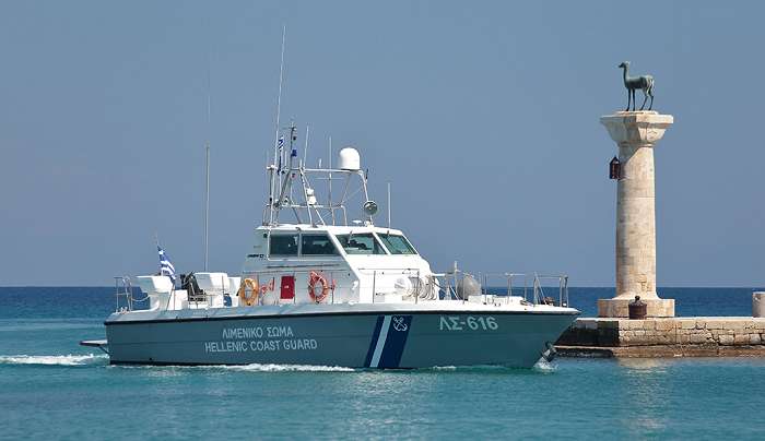 Εντοπισμός και διάσωση 22 ατόμων και σύλληψη 1 διακινητή στη Ρόδο