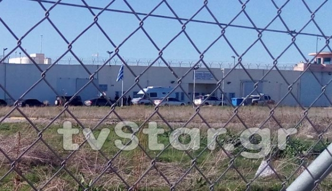 Έτσι σχεδίαζαν την απόδραση από τις φυλακές Δομοκού – Έριχναν το χώμα στην τουαλέτα