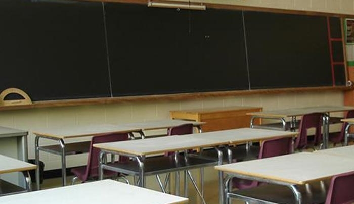 Σε 24ωρη απεργία αύριο οι δάσκαλοι