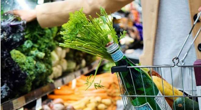 Τρόφιμα: Ακριβότερα μέσα σε έναν μήνα ελαιόλαδο, λαχανικά και ψάρια