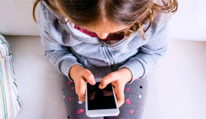 Κόφτης" στα social media των εφήβων: Όλο το σχέδιο της κυβέρνησης - 30 Δεκεμβρίου οι ανακοινώσεις των μέτρων