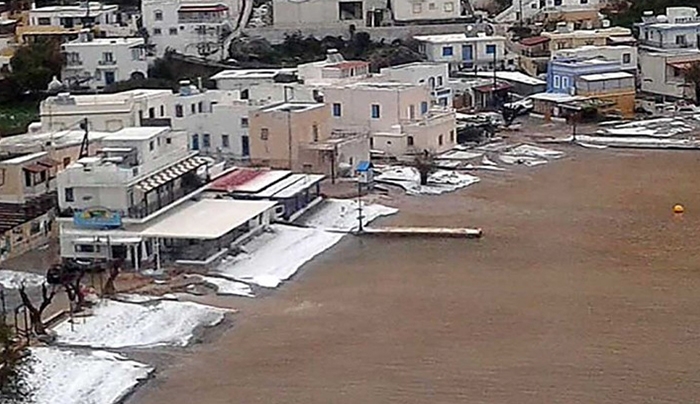 Σε κατάσταση έκτακτης ανάγκης κηρύσσεται το νησί της Λέρου
