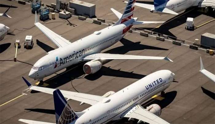 Η στιγμή που πιλότος Boeing 787-8 με 219 επιβάτες διαπίστωσε βλάβη στον κινητήρα λίγο μετά την απογείωση – “Mayday, mayday”