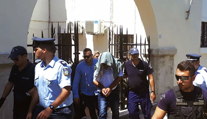 Κοινωνική λειτουργός του Δήμου Λέρου: Οι βιαστές γονείς ήθελαν να «αποτελειώσουν» την κόρη τους με ψυχοφάρμακα