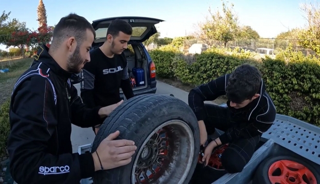 Πολύ καλές θέσεις κατέλαβαν τα αδέρφια Γρύλλη στο πρόσφατο Παγκύπριο πρωτάθλημα drifting
