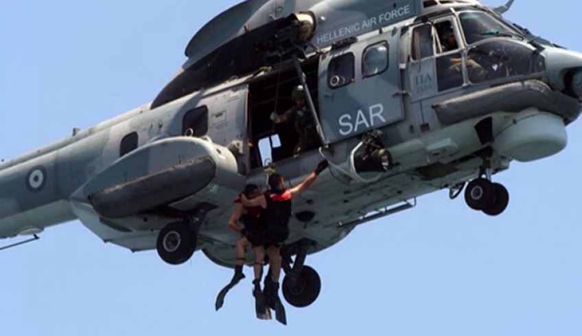 Αεροδιακομιδή ασθενούς από πλοίο ανοιχτά της Ρόδου με “Super Puma” της ΠΑ