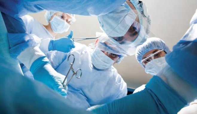 Χανιά: Πρωτοποριακή επέμβαση σε ασθενή με νόσο του κινητικού νευρώνα