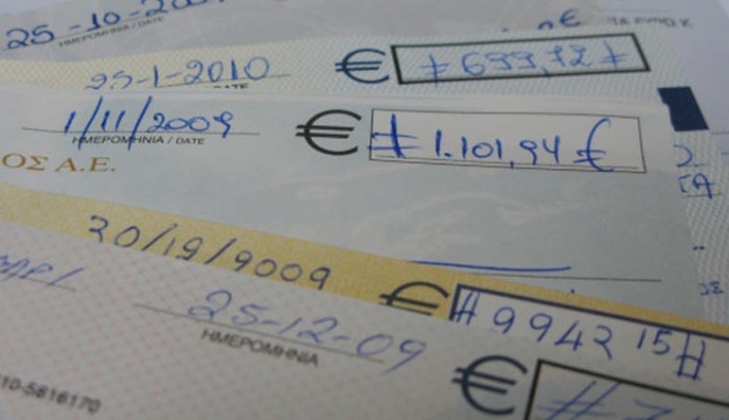 "Πνίγεται" η αγορά από ακάλυπτες επιταγές
