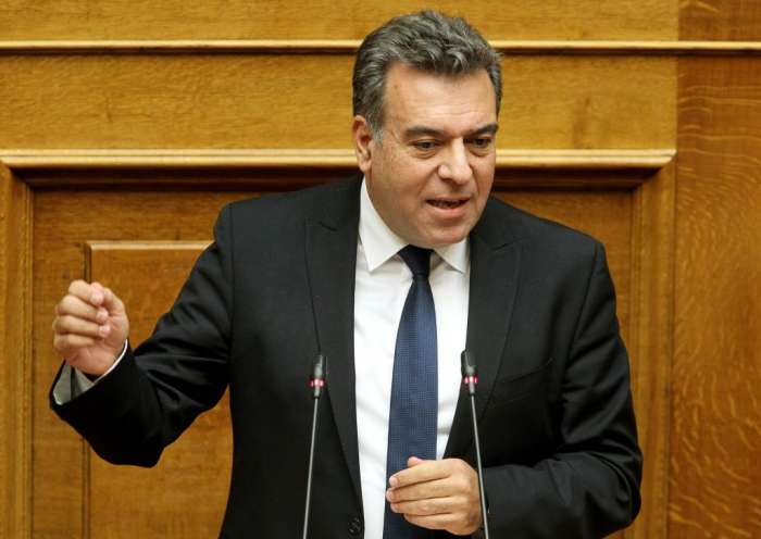 ΜΑΝΟΣ ΚΟΝΣΟΛΑΣ: «Για πρώτη φορά η νησιωτικότητα αποτελεί κριτήριο για την αυξημένη χρηματοδότηση αθλητικών σωματείων»