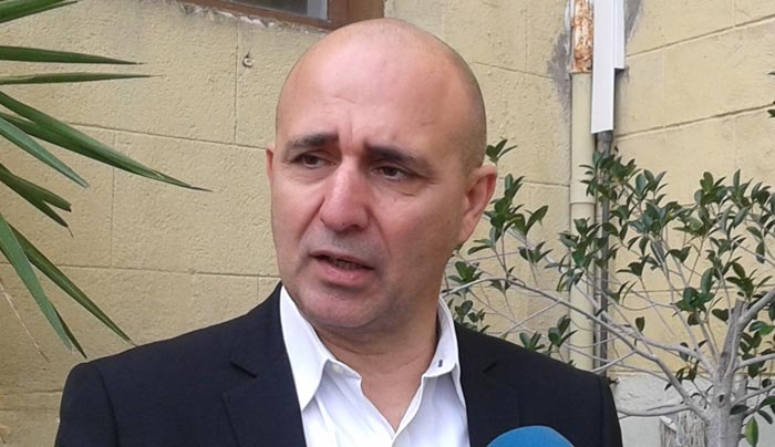 Δήμαρχος Λέρου προς στον πρόερδο ΚΕΔΕ: Δεν πρέπει τα νησιά μας να μετατραπούν σε κέντρα κράτησης - Απαιτείται κοινή γραμμή των δημάρχων των πέντε νησιών