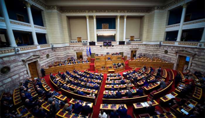 Πρώτη κοινοβουλευτική σύγκρουση με επίκεντρο τα Τέμπη – Σήμερα η συζήτηση για σύσταση Προανακριτικής