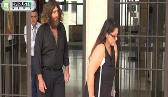 Υπόθεση Γιακουμάκη: Σημαντικά στοιχεία έδωσαν σε μαραθώνια κατάθεση οι γονείς του Βαγγέλη (ΒΙΝΤΕΟ)