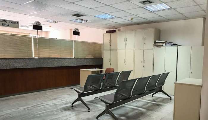 Δημόσιο: Όλα τα σενάρια και τα επόμενα ορόσημα για την πιθανή επαναφορά του 13ου και 14ου μισθού