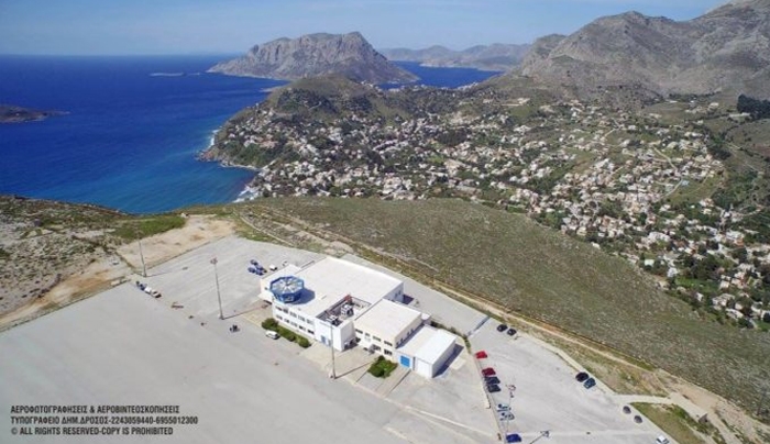 Η προσπάθεια προσγείωσης αεροσκάφους στο Αεροδρόμιο Καλύμνου υπό δυσμενείς καιρικές συνθήκες (βίντεο)