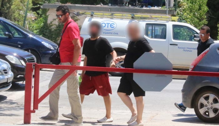 Άργος: ''Με κρατούσε ο πατέρας μου και με βίαζε ο φίλος του'' - Σοκάρουν οι καταθέσεις του 12χρονου παιδιού