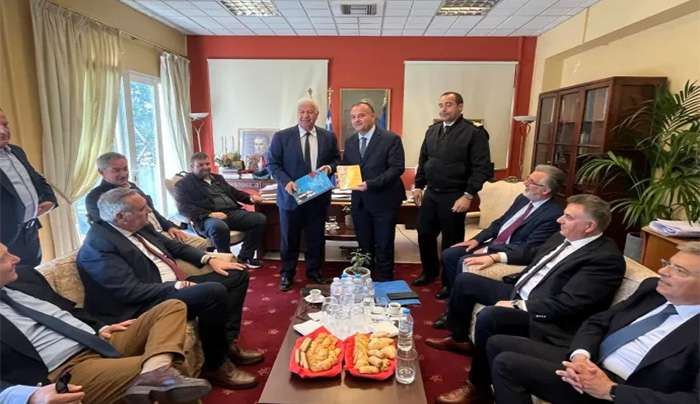 Ευρεία σύσκεψη του Υφυπουργού Ναυτιλίας στην Περιφέρεια Ιονίων Νήσων στο πλαίσιο των «Περιφερειακών Διαλόγων»