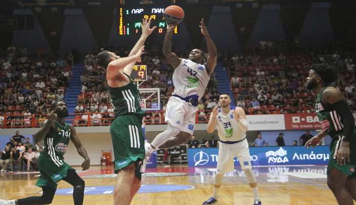 Basket League: Φανταστική Λάρισα ισοφάρισε τον Παναθηναϊκό, σε Game 5 η πρόκριση στον τελικό
