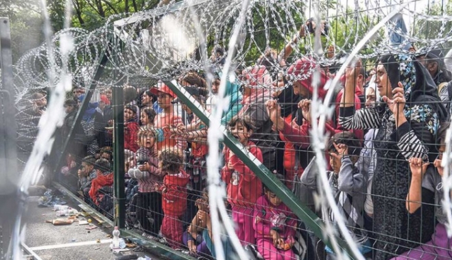 Παγκόσμια μπίζνα μεταφοράς χρημάτων μέσω προσφύγων