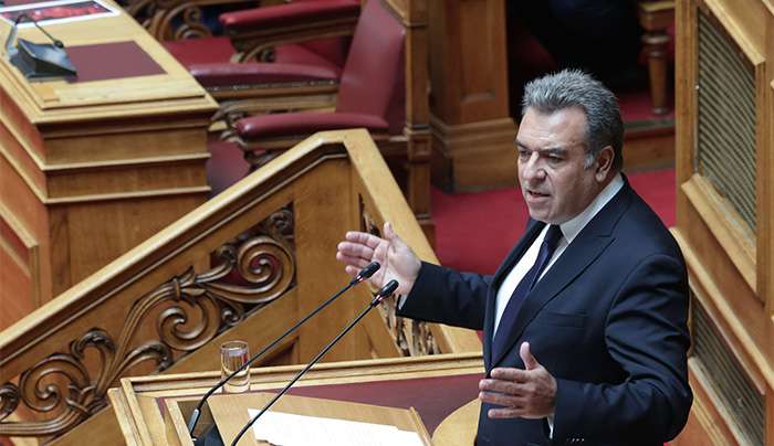 ΜΑΝΟΣ ΚΟΝΣΟΛΑΣ: «Πρόγραμμα στήριξης της μελισσοκομίας στα μικρά νησιά του  Αιγαίου»