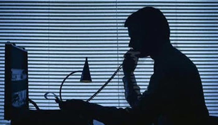 Σάλος με τηλεφώνημα απάτη που λέει «Μαμά σκότωσα άνθρωπο»: Τι να προσέξετε