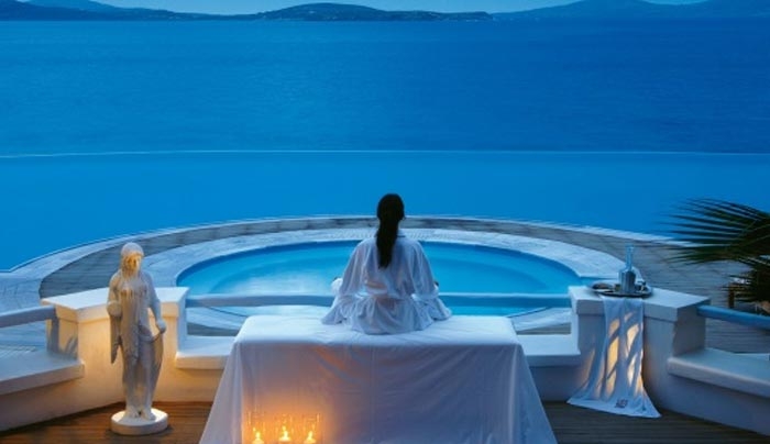 Ελλάδα και Κύπρος στις top 10 χώρες με ήλιο για να ζει κανείς το 2017