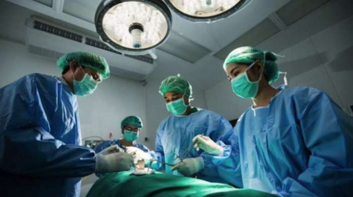 Ξεκινούν σήμερα τα απογευματινά χειρουργεία, επί πληρωμή, σε Παπαγεωργίου και ΑΧΕΠΑ