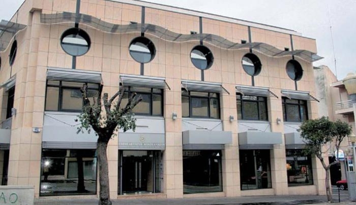 ΕΒΕΔ: «Η μισή αλήθεια έχει πολύ κοντά ποδάρια» (Παραλλαγή Λαϊκής Παροιμίας)