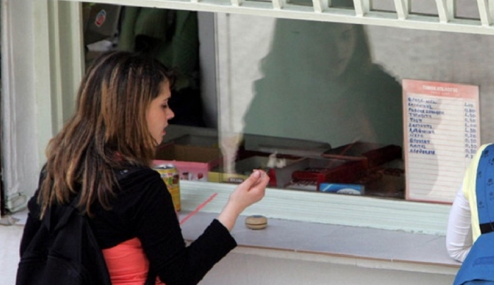Πολλές αντιδράσεις για την απόφαση Τσακαλώτου για χρήση POS στα σχολικά κυλικεία