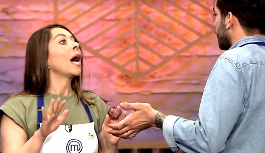 Έξαλλη η Κατερίνα Λένη με τον Γιώργο στο MasterChef – “Είσαι κομπλεξικός ρε φίλε”!