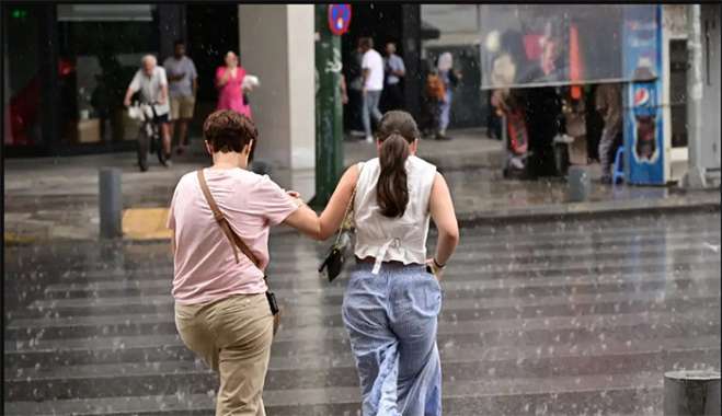 Καιρός σήμερα: Έως τους 36 βαθμούς θα φτάσει η θερμοκρασία – Σε ποιες περιοχές θα πέσουν βροχές και καταιγίδες
